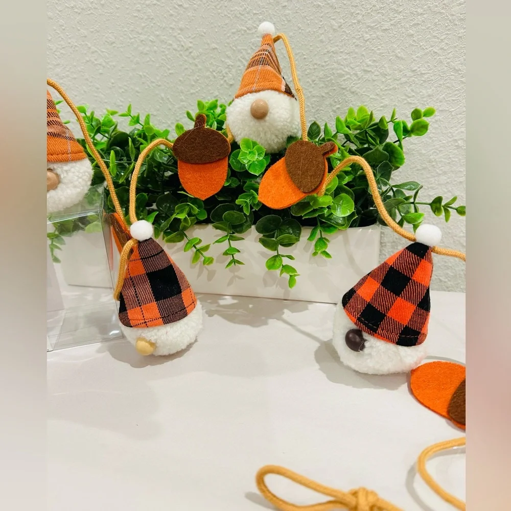 GNOMES AUTUMN 🍂 Decorative Garland 🍂 Huntington Home (004990)
